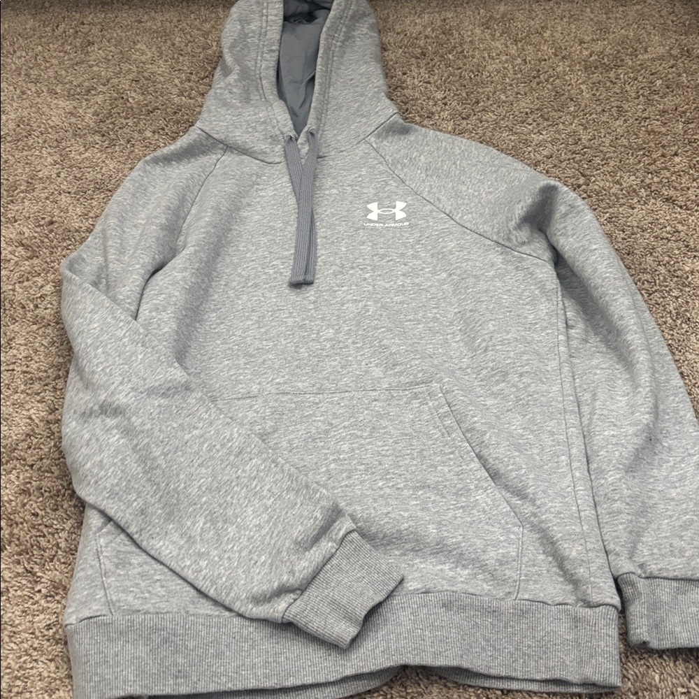Under Armour sweatshirt